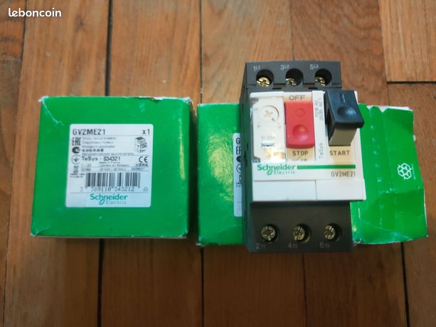 Lot 2 disjoncteurs moteur Schneider GV2ME21 - Neufs