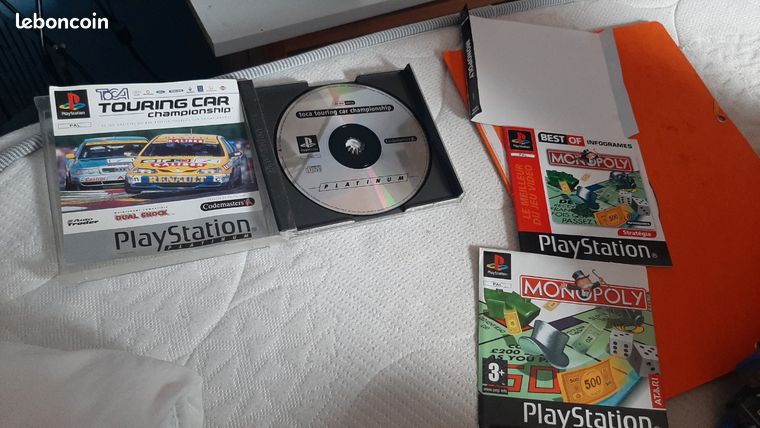 Lot 2 jeux playstation 1 ps1