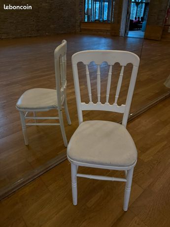 Lot 200 chaises blanches Napoléon