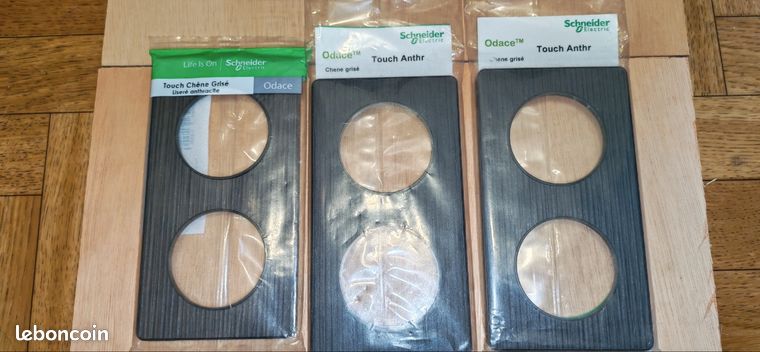3 plaques Schneider orace touch anthracite chêne grisé