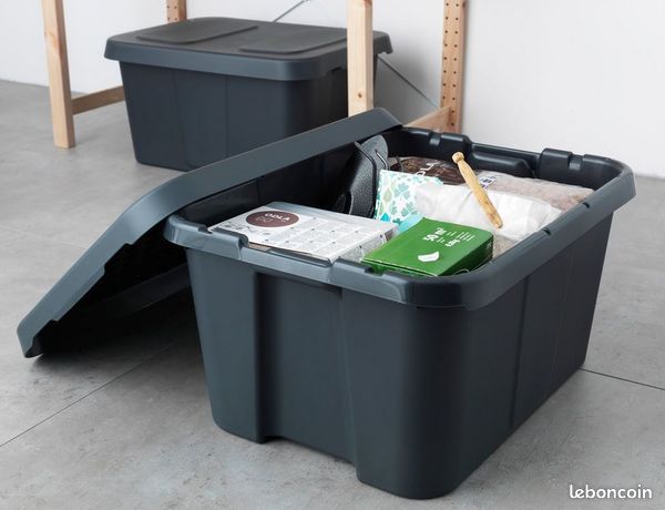 Lot 4 bacs de rangement IKEA KLÄMTARE TBE idéal stockage garage cave extérieur