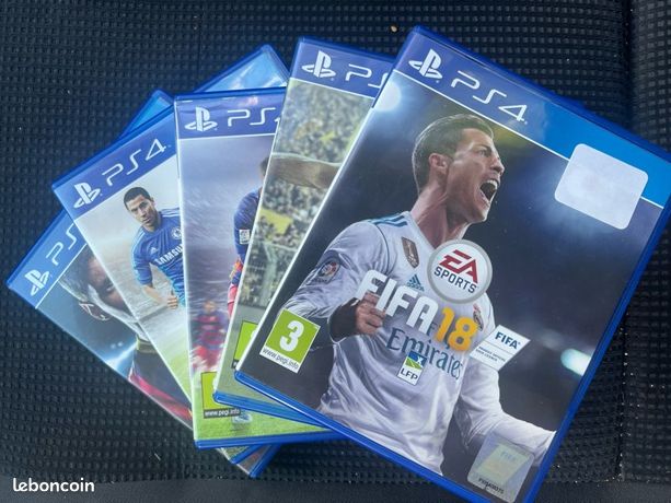Lot 5 jeux PS4 FIFA 14 À 18