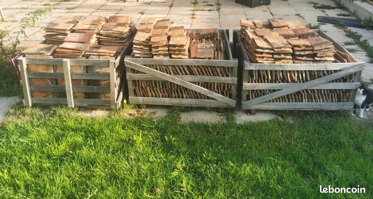 5600 tuiles plates de pays