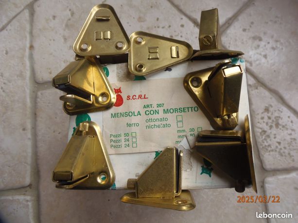 LOT 8 PINCES à étagère murale en Laiton avec système clip à pince PAR SERRAGE