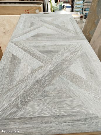 87 m Effet Bois Croisé gris taupe en 60*60