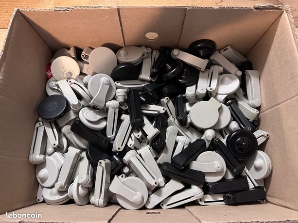 Lot antivols - env. 175 unités