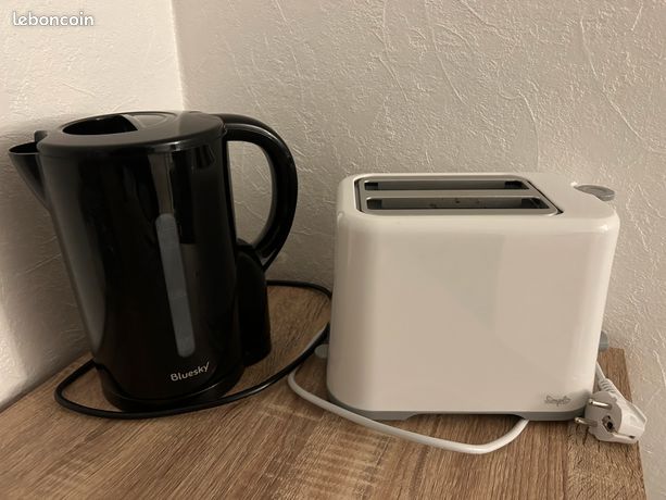 bouilloire + grille-pain
