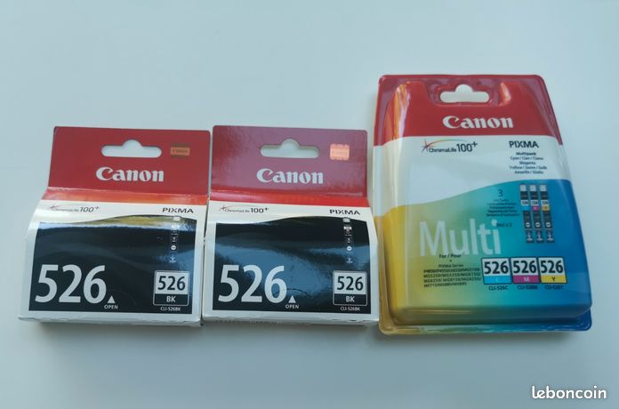 Lot cartouches d'encre Canon 526 noir et couleur