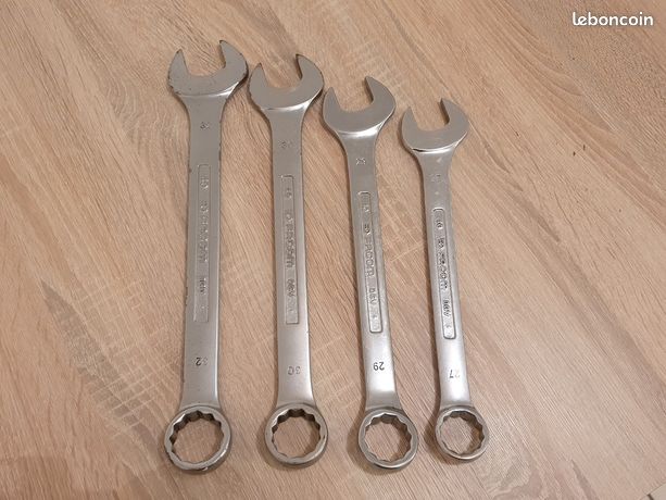 Lot cle Facom 32 30 29 27