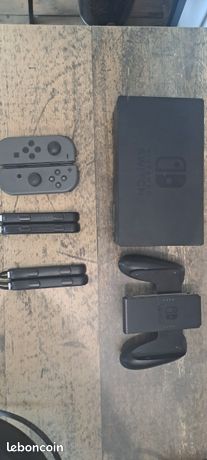 Lot complet d’accessoires Nintendo Switch prix négociable