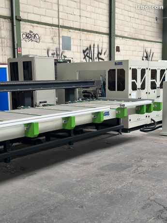 Lot complet de machines pour fabrication de menuiseries extérieures en PVC