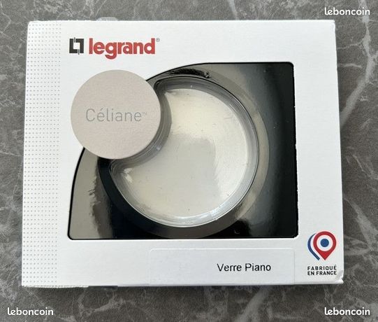 Lot de 10 plaques de finition Legrand Céliane VERRE PIANO 069301 - NEUVES