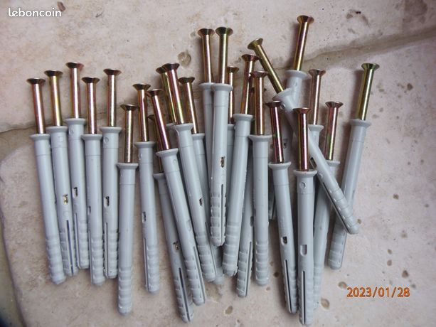 LOT de 100 CHEVILLES à FRAPPER de 8X80mm Marque FRIULSIDER Italie Réf TSS-622.00