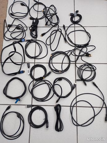 Lot de 15 cordons Hdmi en très bon état
