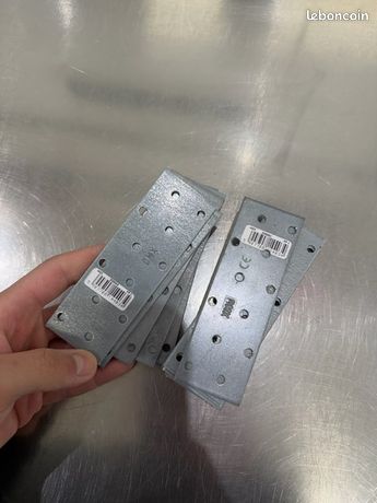 Lot de 16 plaque perforées 12cm x 4cm