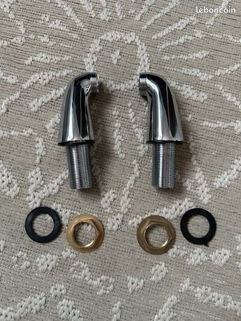 2 colonnettes chromées pour robinet de baignoire mâle/mâle