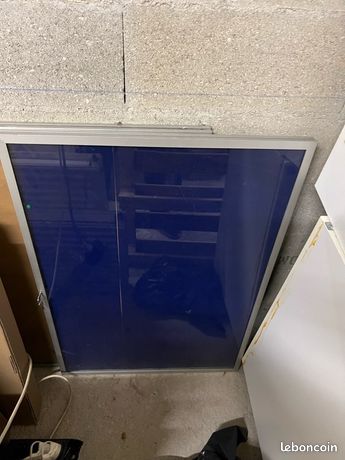 Lot de 2 grands panneaux daffichage