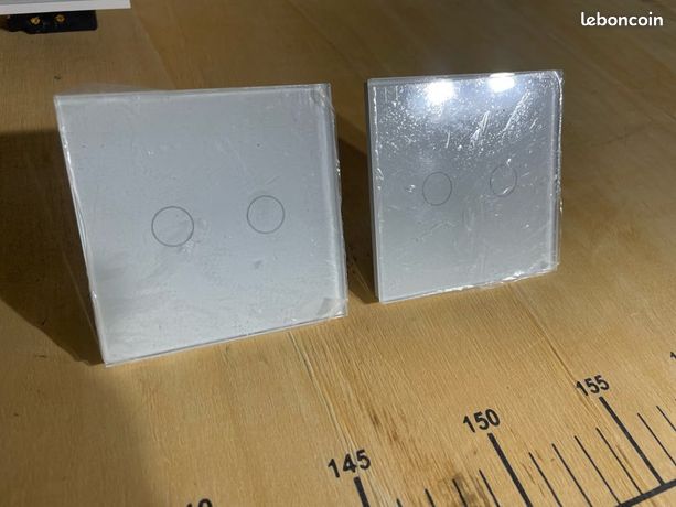 Lot de 2 interrupteurs connectés tactiles rétro éclairés verre blanc