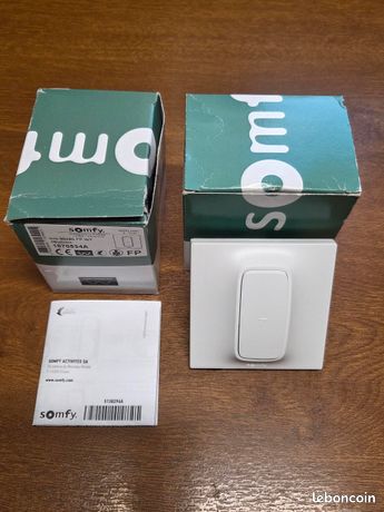 2 interrupteurs Somfy Inis 80x80 FP pour volets roulants stores