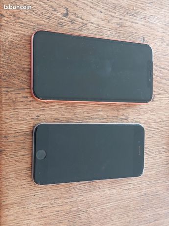 Lot de 2 iPhone hs
