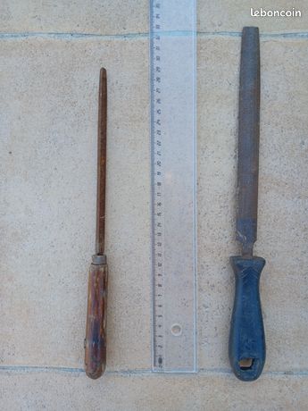 Lot de 2 limes à fer 29.5 cm et 33.5 cm