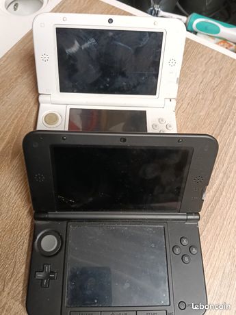 Lot de 2 nitindo 3ds xl pour pieces