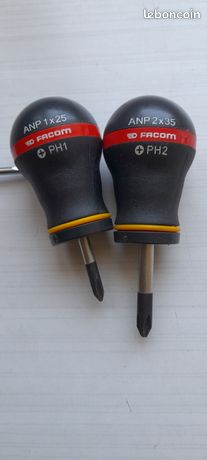Lot de 2 tournevis Facom cruciformes Lames courtes
