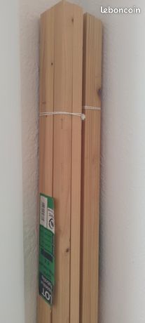 2 x 6 tasseaux en sapin petits nuds rabotés 21x21mm en 2m