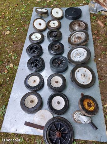 Lot de 21 roues de tondeuses