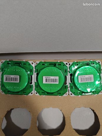 Lot de 3 Double poussoir Schneider Odace S520216 - blanc