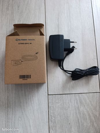 30 prises d'alimentation Teltonika PR3PUEU3