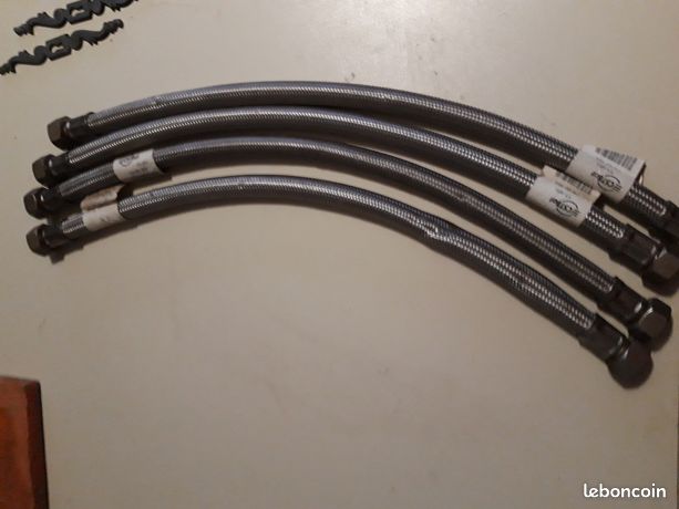 Lot de 4 flexibles sanitaire