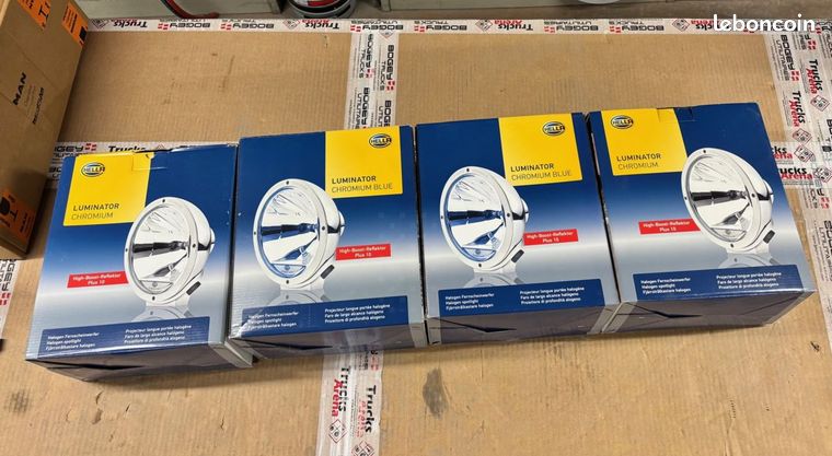 4 projecteurs longue portee hella luminator