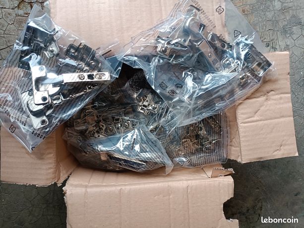 40 charnières pour meubles