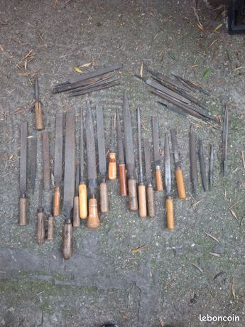 41 limes en métal anciennes