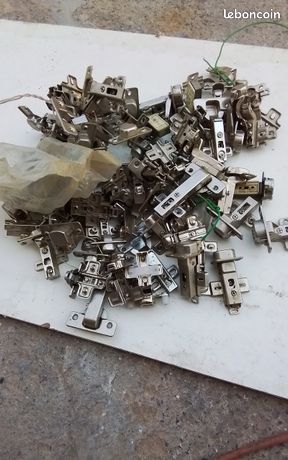 Lot de 69 paumelles invisible - Plusieurs modèles - Très bon état