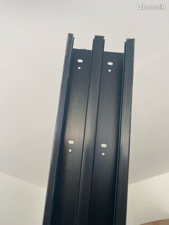 Lot de 8 goulottes doubles noires avec couvercle