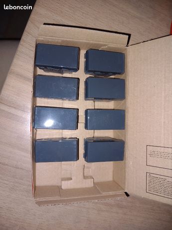 Lot de 8 mécanismes poussoirs noirs 1 doigt Legrand mosaïc référence 079130