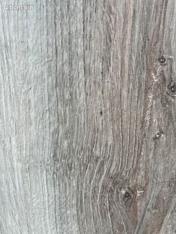 80 panneaux de sol stratifié gris bois + chutes