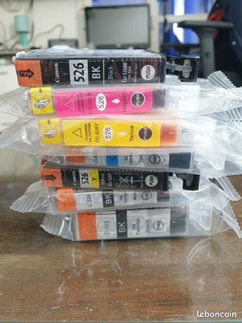 Lot de cartouche d'encre canon C525 C526