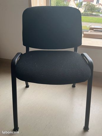 Lot de chaises salle d'attente