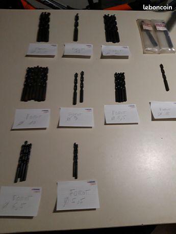 Lot de forêt métaux neufs