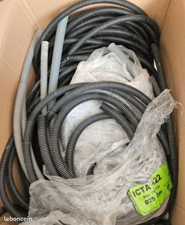 Lot de gaines électriques