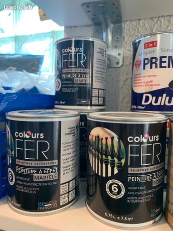 pot peinture fer