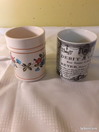Lot pots de stylos