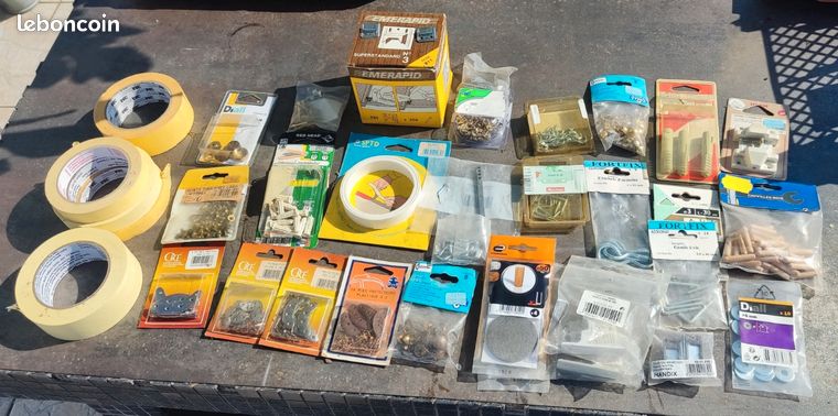 quincaillerie / fixation idéal bricolage ou déco