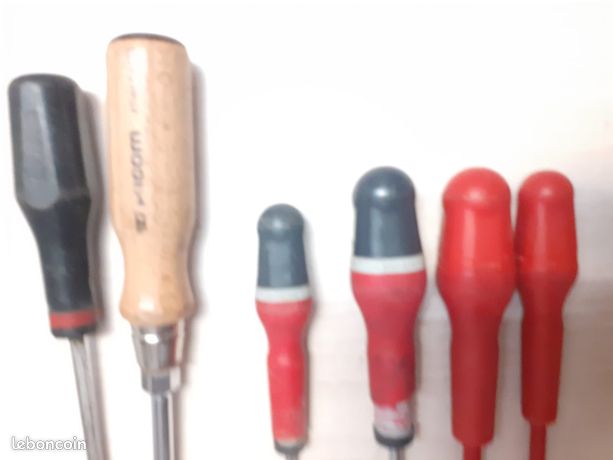 Lot tournevis facom divers