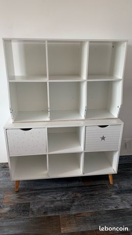 Lots de meubles à cases