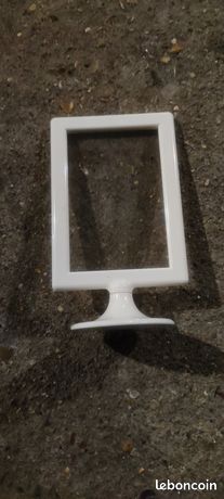 Lots de porte menu Ikea à table pour restaurant