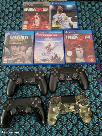 Lots manettes et jeux playstation 4